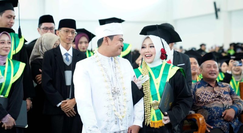 Dari Ijab ke Ijazah: Kisah Haru Ainunnur Menyatukan Cinta dan Cita dalam Sehari